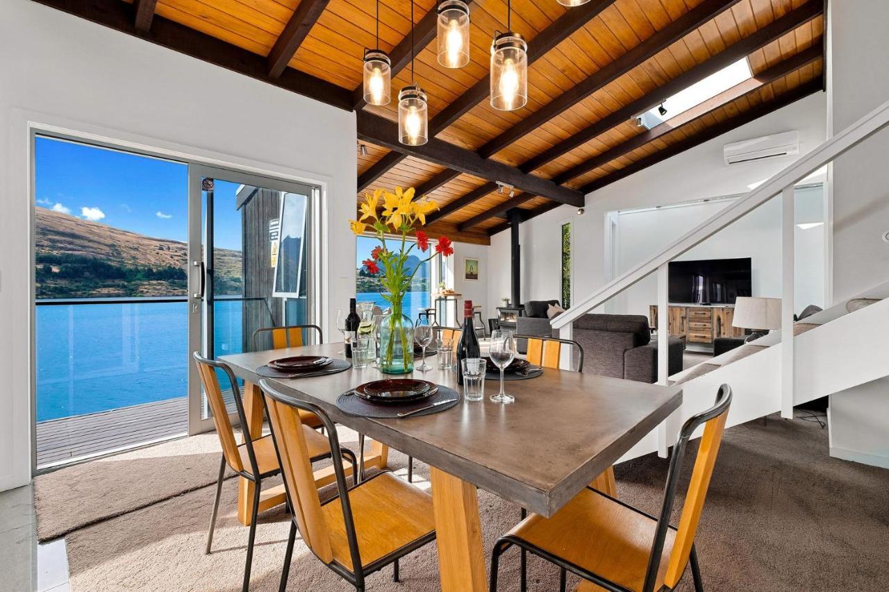 Queenstown Lakefront Dream 4 Bed Exterior foto