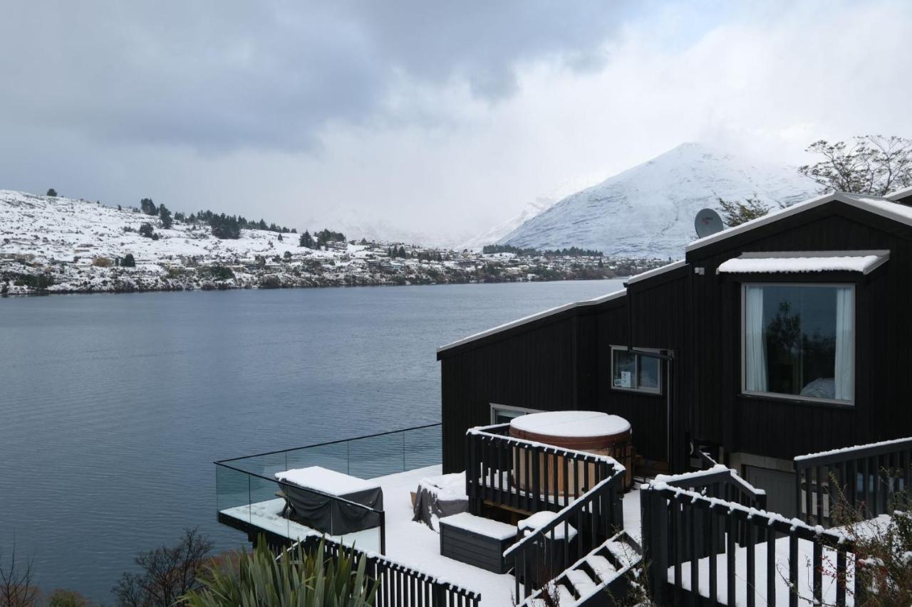 Queenstown Lakefront Dream 4 Bed Exterior foto